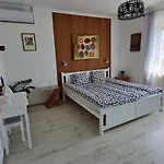 Ginger House