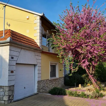 Ginger House Apartment *