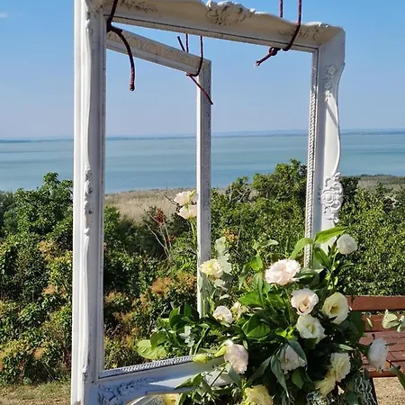 Ginger House Apartment *