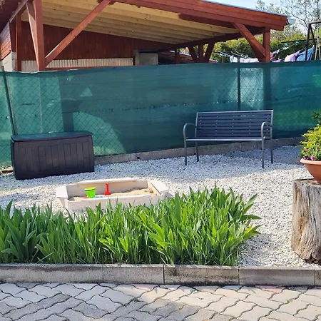 Ginger House Apartment